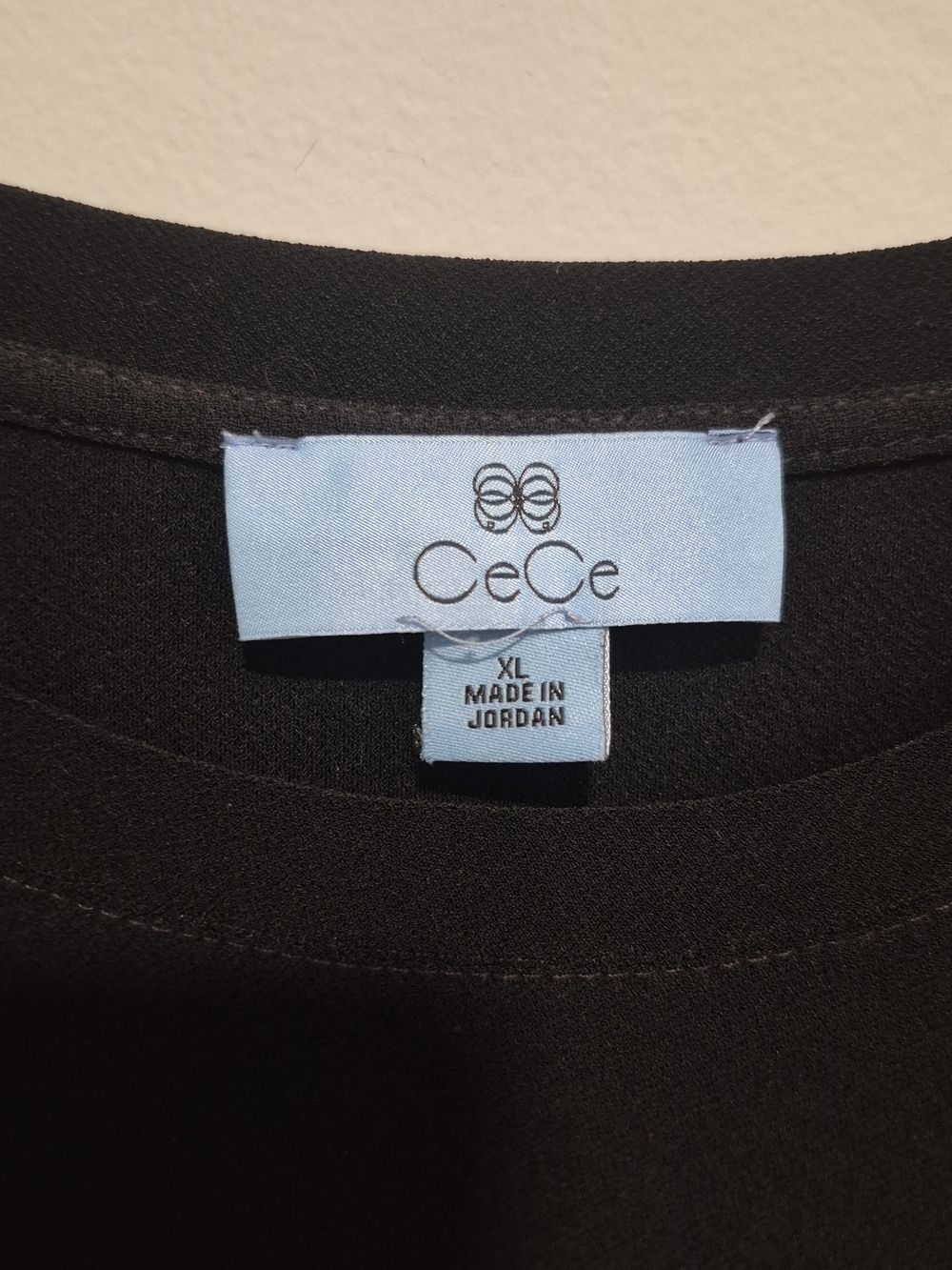 CeCe Black Short Sleeve Puff-Sleeve Knit Top - Picture 3 of 3